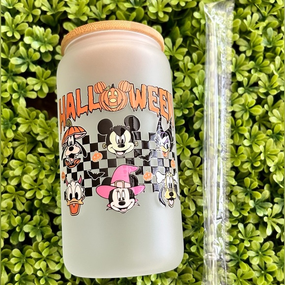 Hand Crafted Other - Disney Halloween glass cup